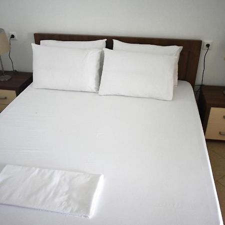 Ionio Rooms II Himare Exterior foto