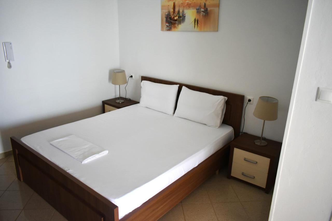 Ionio Rooms II Himare Exterior foto