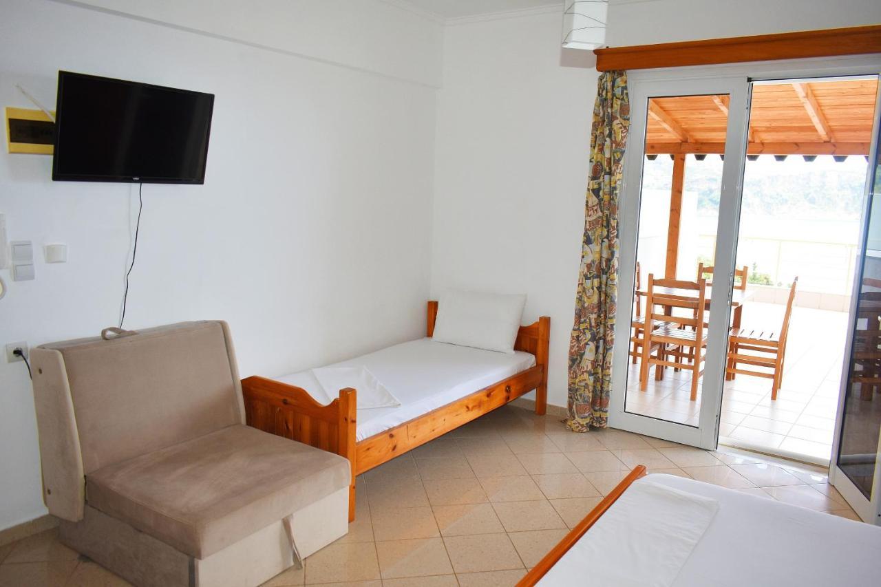 Ionio Rooms II Himare Exterior foto