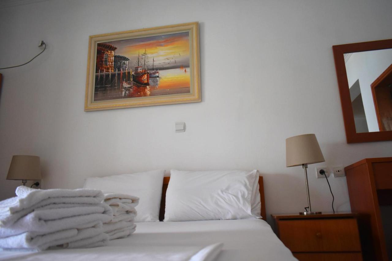 Ionio Rooms II Himare Exterior foto