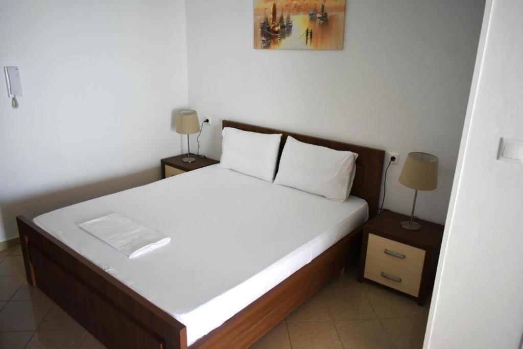 Ionio Rooms II Himare Exterior foto